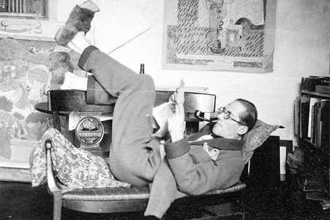 Le Corbusier at home